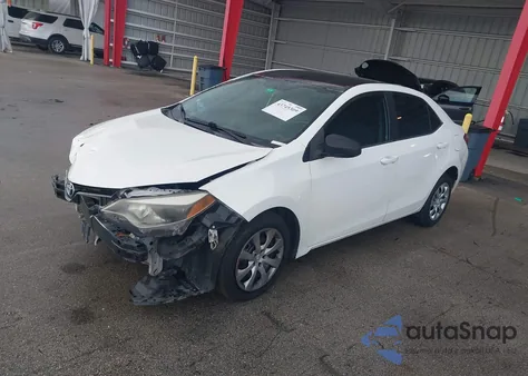 2016 Toyota Corolla Le z USA, uszkodzony, nr VIN 5YFBURHE1GP552818